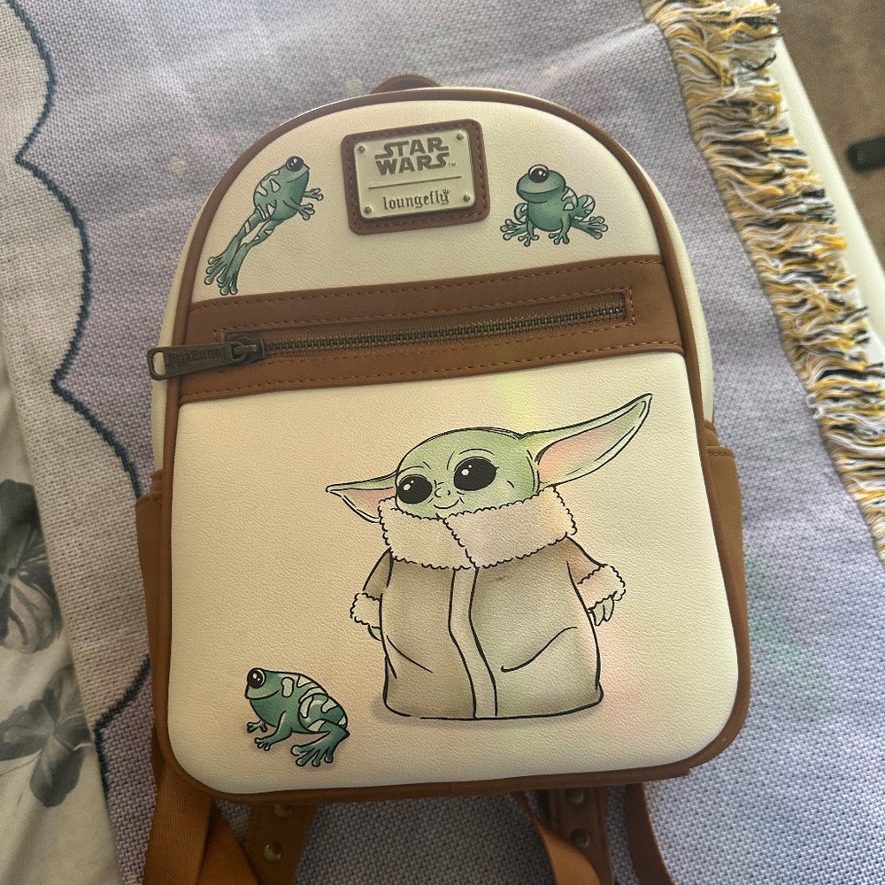 Loungefly Baby Yoda Mini Backpack